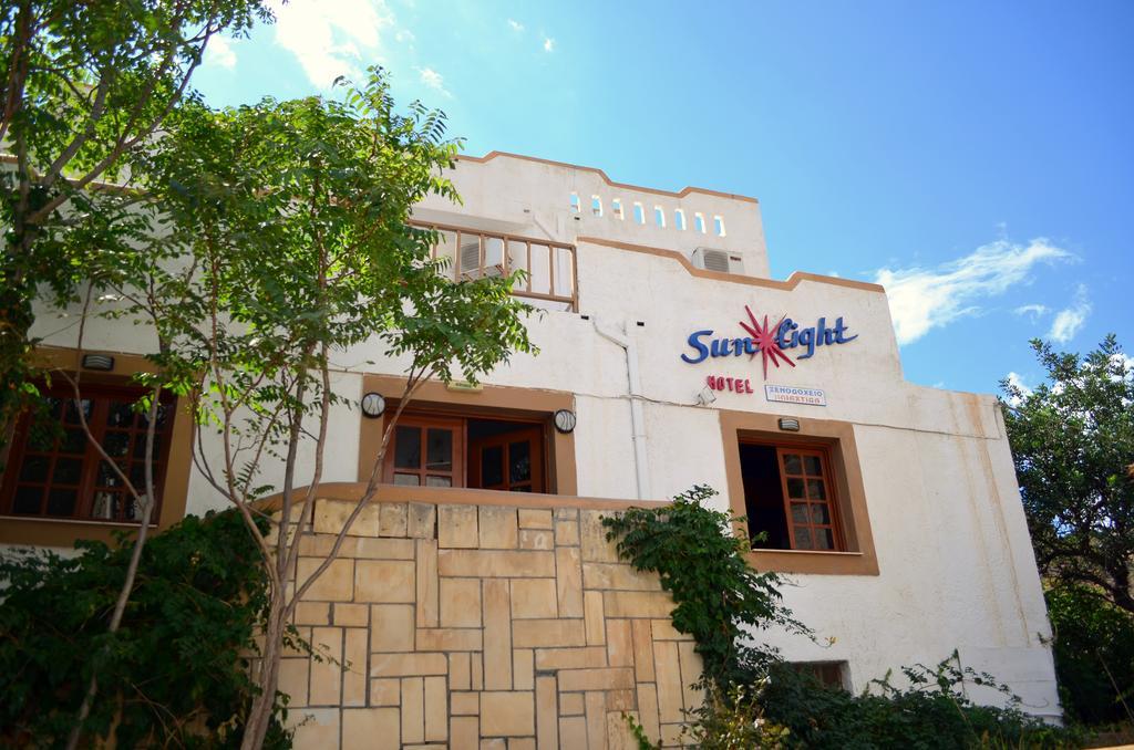 Sunlight Hotel 아기아갈리니 외부 사진